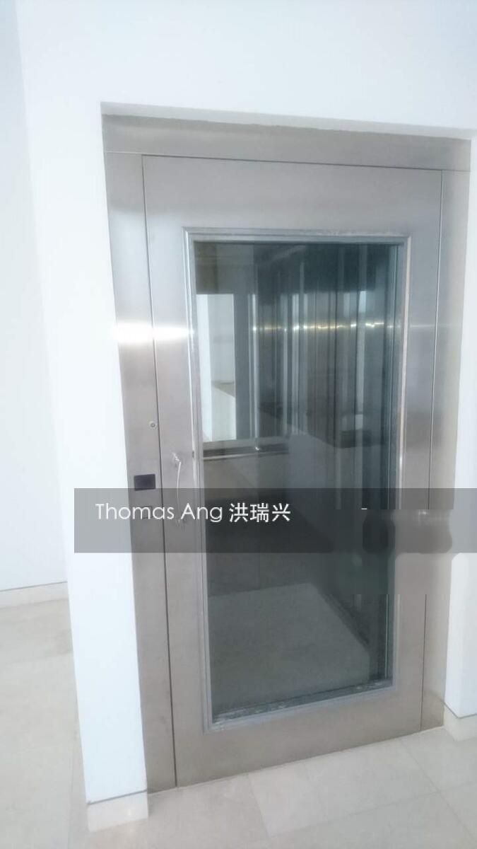 Hoover Park (D21), Terrace #313876401